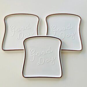 Set of 3 Toast-Shaped Ceramic Plates